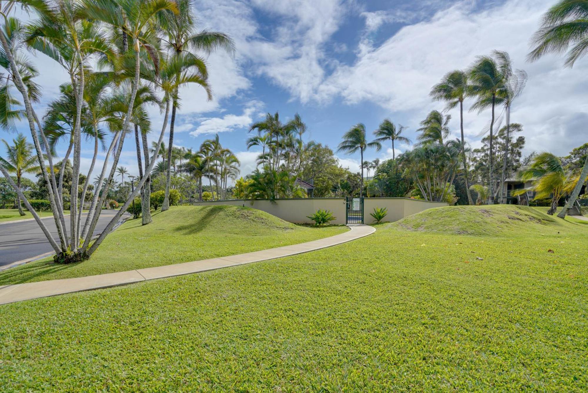 Turtle Bay Condo With Pool Access And Golf Course! Кахеку Экстерьер фото
